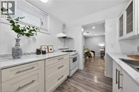 1177 Westerdam Road Mississauga ON L4Y 2H3