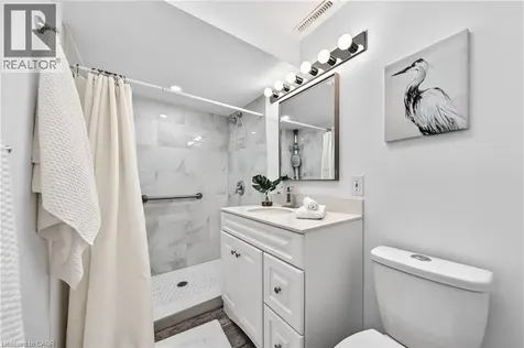 1177 Westerdam Road Mississauga ON L4Y 2H3
