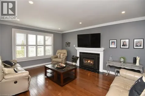 36 Tommar Place Hamilton ON L8G 5B4