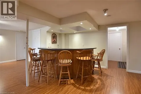 36 Tommar Place Hamilton ON L8G 5B4