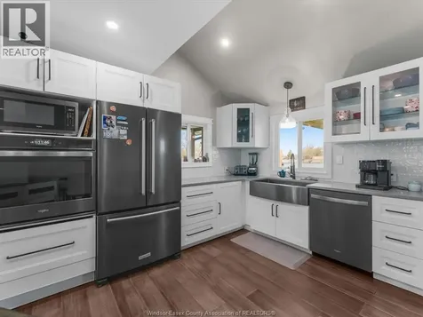 1122 Heritage Road Kingsville ON N9Y 2E6