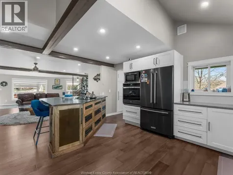 1122 Heritage Road Kingsville ON N9Y 2E6