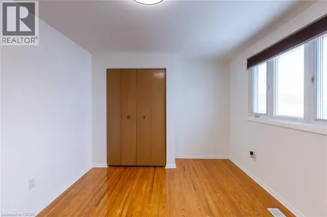 1 Eldrid Court Grimsby ON L3M 1Z1