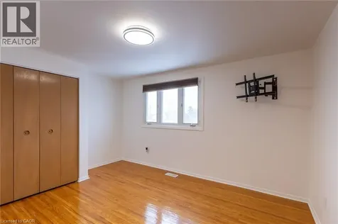 1 Eldrid Court Grimsby ON L3M 1Z1