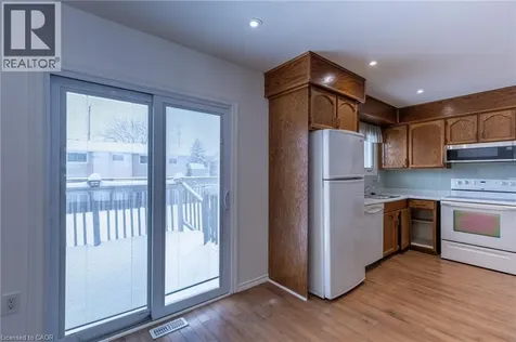 1 Eldrid Court Grimsby ON L3M 1Z1