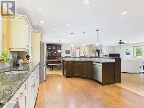 390 Paradise Lake Street Huron-kinloss ON N0G 2H0