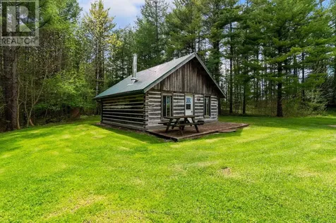 390 Paradise Lake Street Huron-kinloss ON N0G 2H0