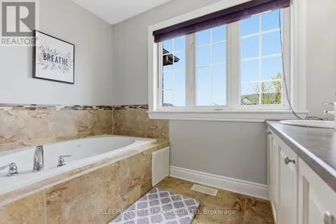 6826 Breanna Cardill Street Ottawa ON K4P 0C1