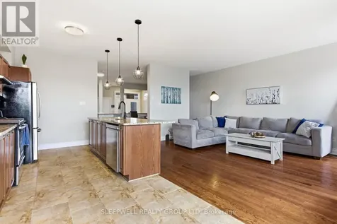 6826 Breanna Cardill Street Ottawa ON K4P 0C1