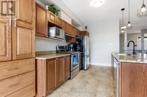 6826 Breanna Cardill Street Ottawa ON K4P 0C1