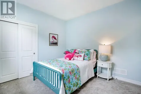 25 Harbour Way Central Elgin ON N5L 1C5