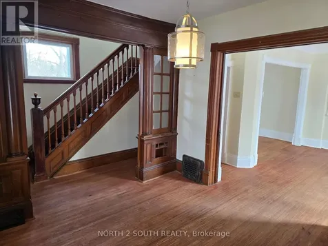 21 Johnson Road Brantford ON N3S 7E8