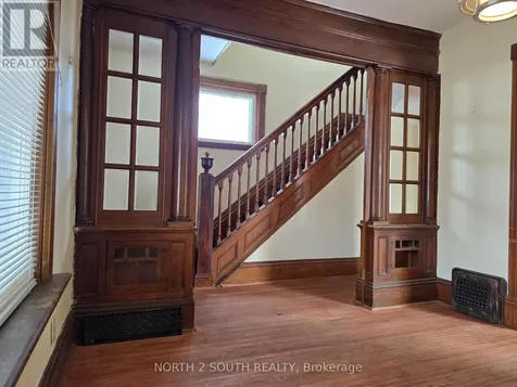 21 Johnson Road Brantford ON N3S 7E8