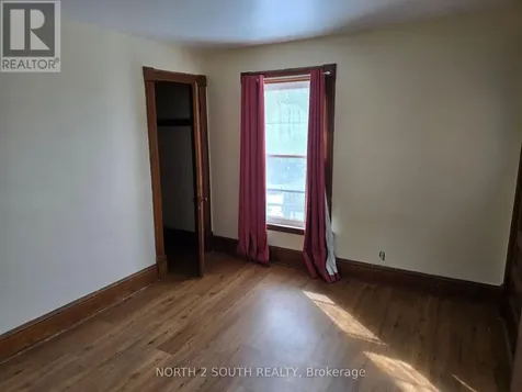 21 Johnson Road Brantford ON N3S 7E8