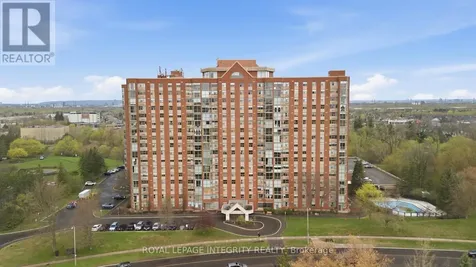 2760 Carousel Crescent Ottawa ON K1T 2N4