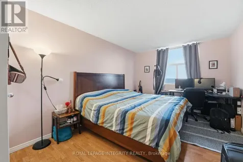 2760 Carousel Crescent Ottawa ON K1T 2N4