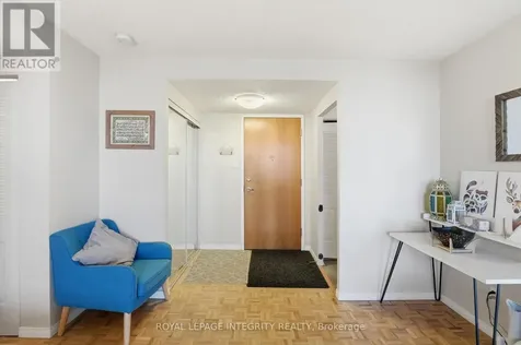 2760 Carousel Crescent Ottawa ON K1T 2N4