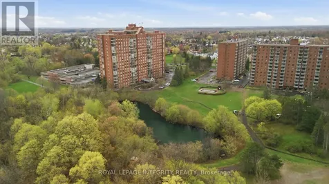 2760 Carousel Crescent Ottawa ON K1T 2N4