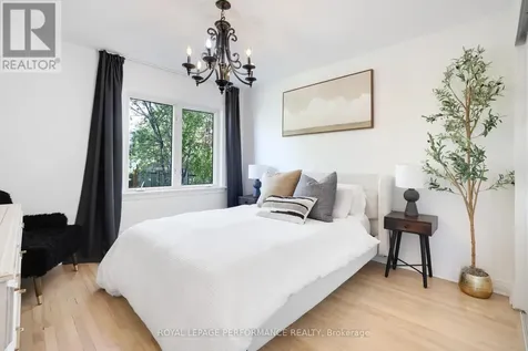390 Maria Goretti Circle Ottawa ON K1L 6S4