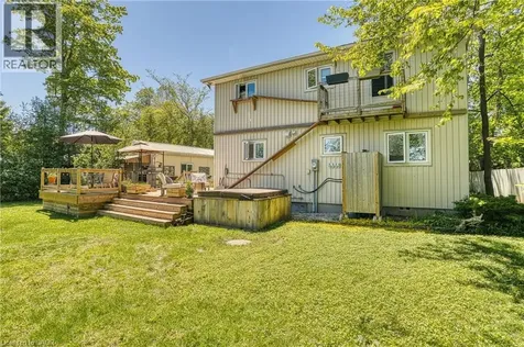 74434 Woodland Drive Bluewater ON N0M 1G0