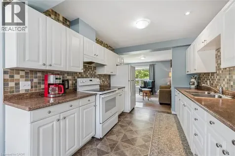 23 Howe Drive Kitchener ON N2E 1J3
