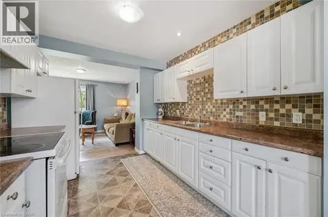 23 Howe Drive Kitchener ON N2E 1J3