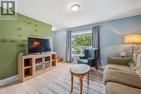 23 Howe Drive Kitchener ON N2E 1J3