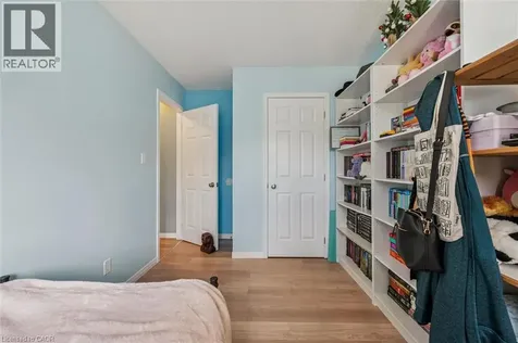 23 Howe Drive Kitchener ON N2E 1J3