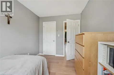23 Howe Drive Kitchener ON N2E 1J3