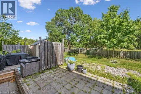 23 Howe Drive Kitchener ON N2E 1J3