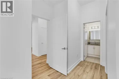 90 Charlton Avenue West Hamilton ON L8P 0B4