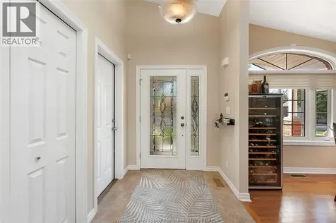 4530 Sassafras Windsor ON N9G 3C8