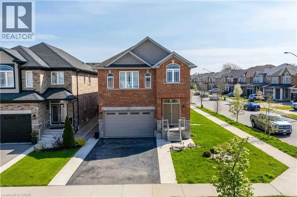 3 Narbonne Crescent Stoney Creek ON L8J 1P0