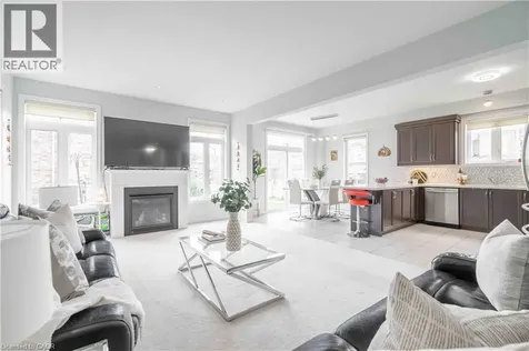 3 Narbonne Crescent Stoney Creek ON L8J 1P0