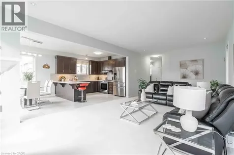 3 Narbonne Crescent Stoney Creek ON L8J 1P0