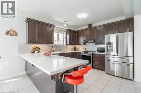 3 Narbonne Crescent Stoney Creek ON L8J 1P0