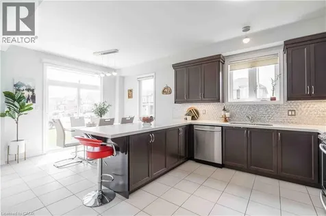 3 Narbonne Crescent Stoney Creek ON L8J 1P0