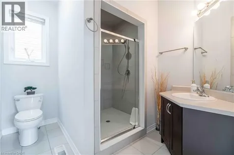 3 Narbonne Crescent Stoney Creek ON L8J 1P0