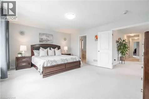 3 Narbonne Crescent Stoney Creek ON L8J 1P0