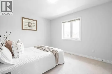 3 Narbonne Crescent Stoney Creek ON L8J 1P0