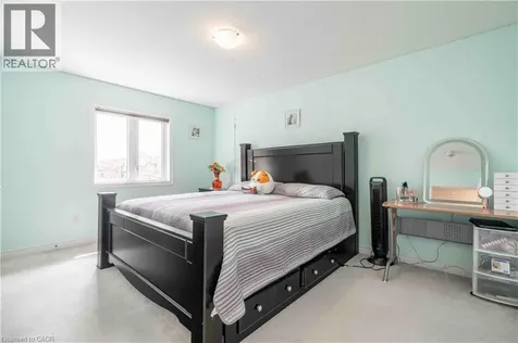 3 Narbonne Crescent Stoney Creek ON L8J 1P0