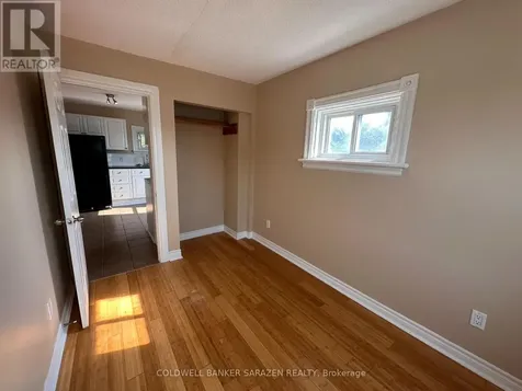 1308 Shillington Avenue Ottawa ON K1Z 8A5