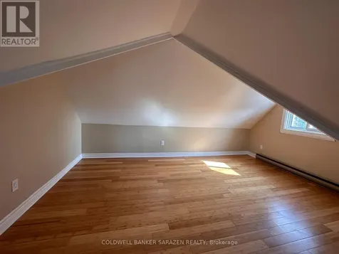 1308 Shillington Avenue Ottawa ON K1Z 8A5