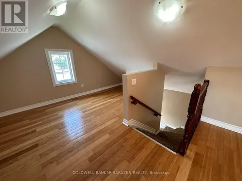 1308 Shillington Avenue Ottawa ON K1Z 8A5