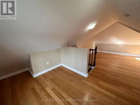 1308 Shillington Avenue Ottawa ON K1Z 8A5