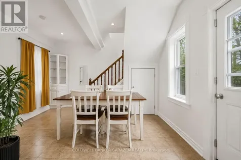 1308 Shillington Avenue Ottawa ON K1Z 8A5
