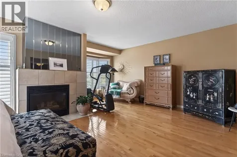 77 Sunvale Place Stoney Creek ON L8E 4Z6