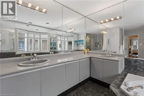 77 Sunvale Place Stoney Creek ON L8E 4Z6