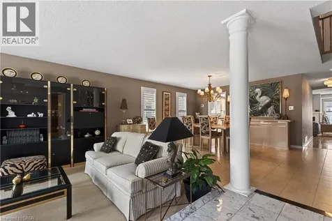 77 Sunvale Place Stoney Creek ON L8E 4Z6