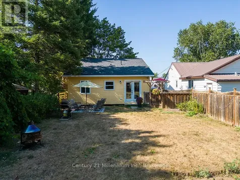 66 Ninth Street Collingwood ON L9Y 2G2